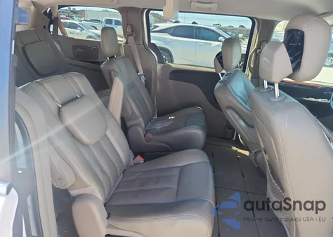 2014 Chrysler Town & Country Touring from USA, damaged, VIN 2C4RC1BG4ER138359